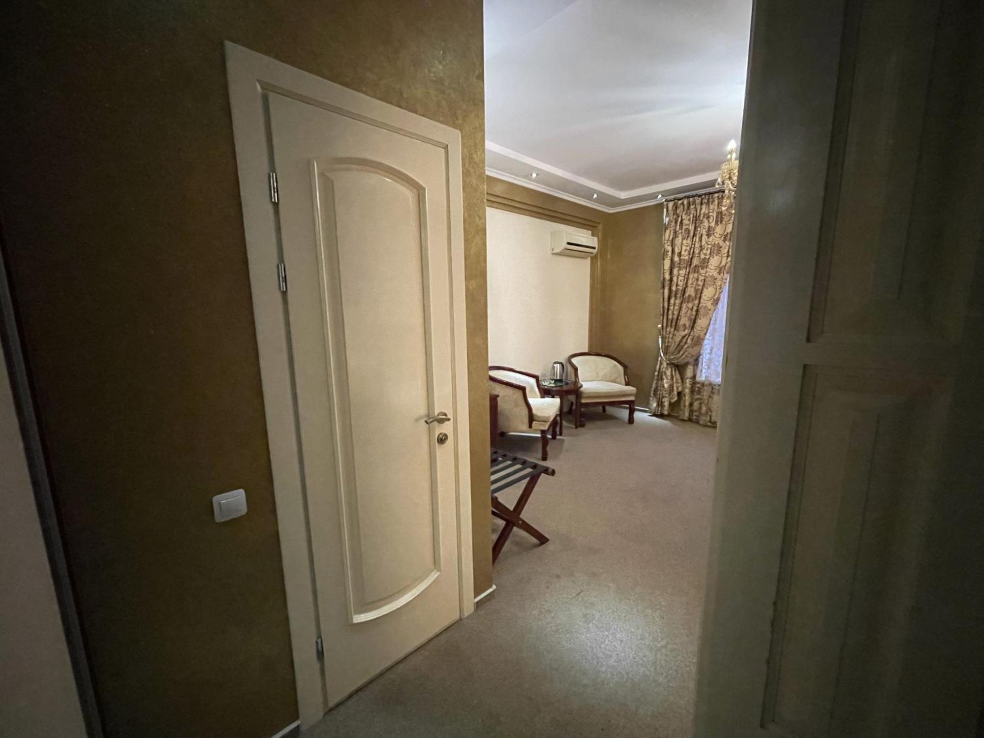 Київські Ночі Hotel Buitenkant foto