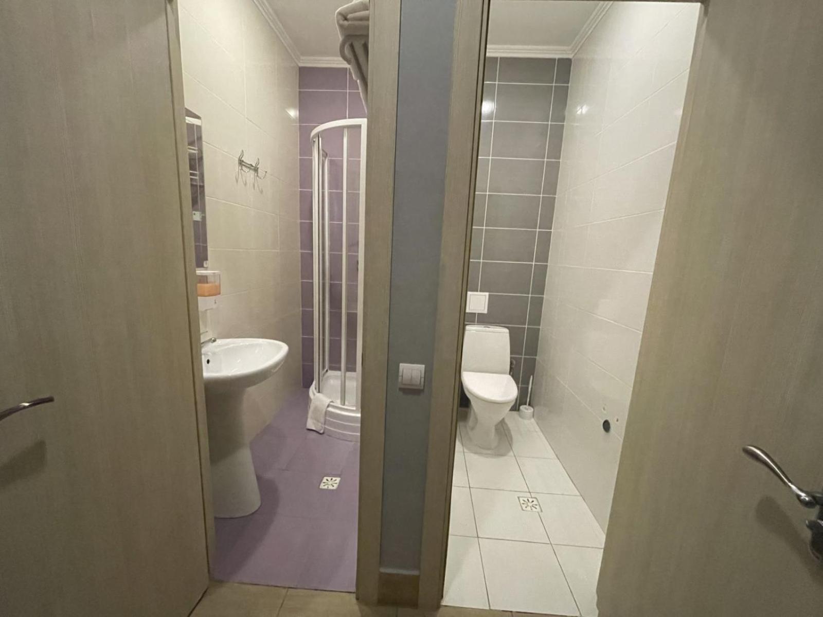 Київські Ночі Hotel Buitenkant foto