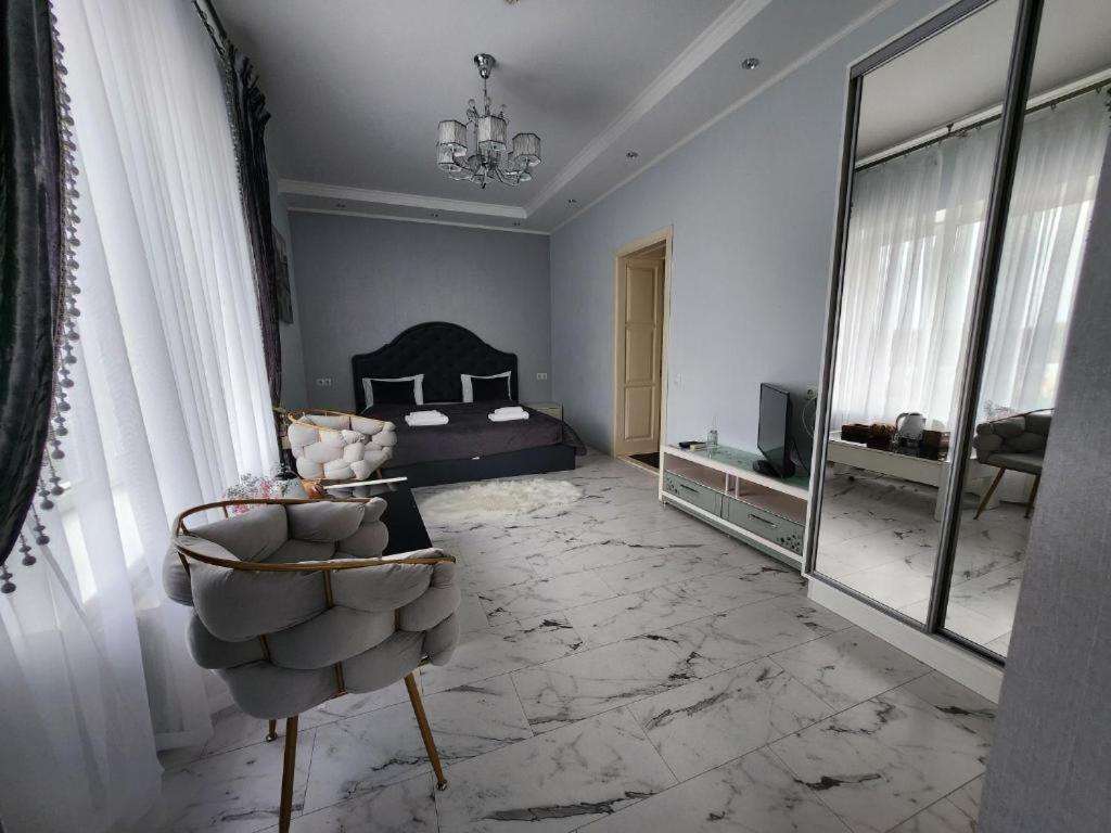 Київські Ночі Hotel Buitenkant foto