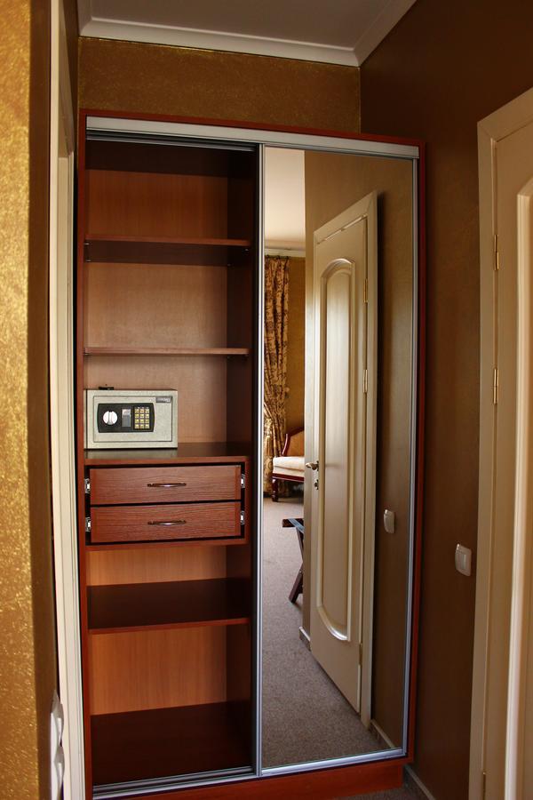 Київські Ночі Hotel Buitenkant foto